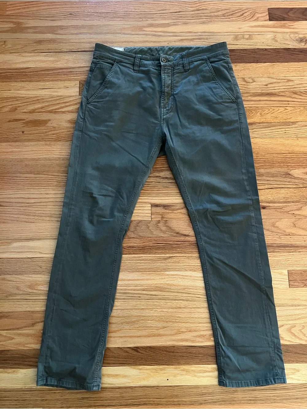 Nudie Jeans Co. - Men’s Olive Slim Straight Pants 32